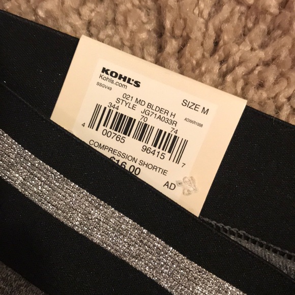 Compression Shorts - Picture 2 of 5